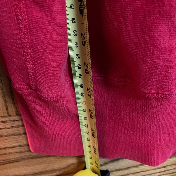 1990 vintage University of Arizona champion brand quilted A red sweatshirt. - Picture 5 of 9